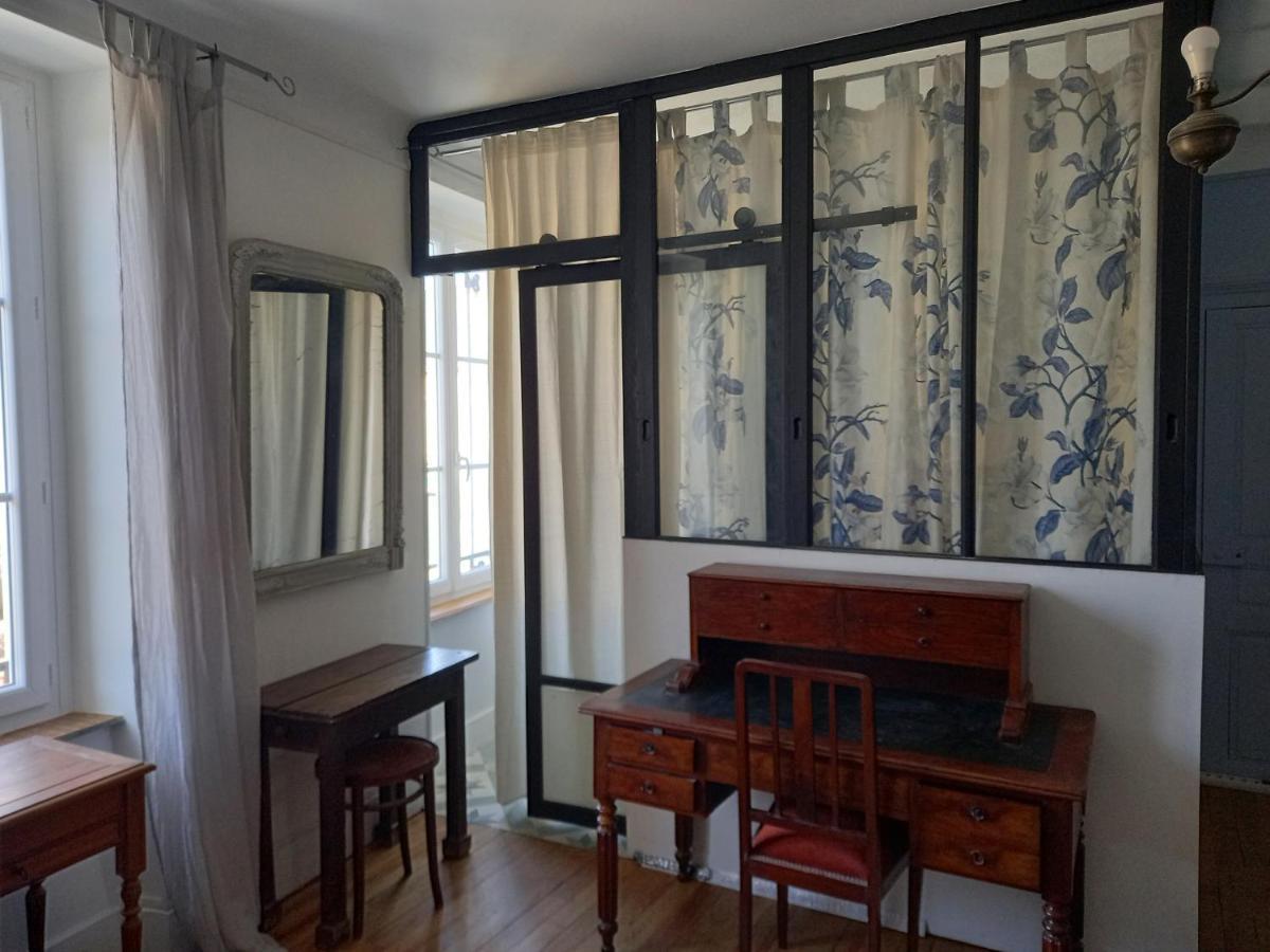 Maison Violette En Berry Aigurande Екстериор снимка