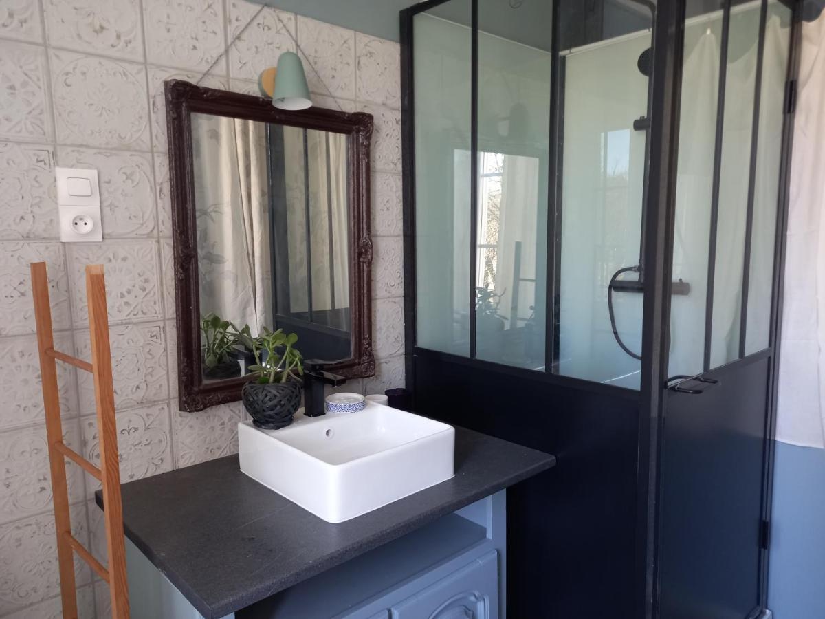 Maison Violette En Berry Aigurande Екстериор снимка