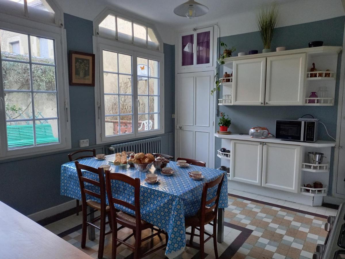 Maison Violette En Berry Aigurande Екстериор снимка